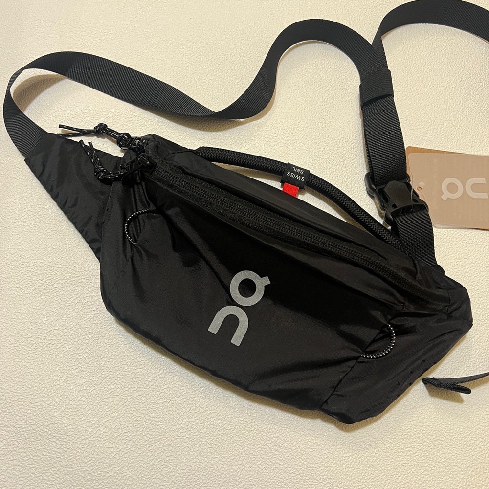 On Waist Pack 2L Lite crossbody bag waist bag
